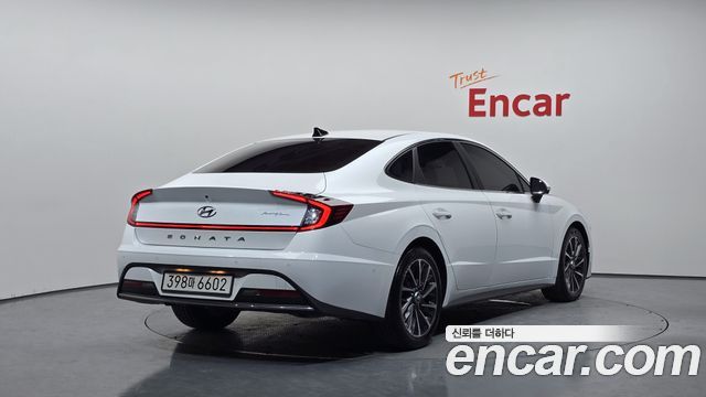 Hyundai Sonata (DN8) 2.0 Premium Millennial 2021 — фото 2