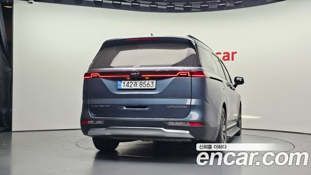 Kia Carnival (IV) Gasoline 7-Seater Signature 2021 — фото 4