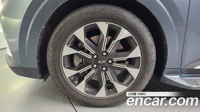 Kia Carnival (IV) Gasoline 7-Seater Signature 2021 — фото 5