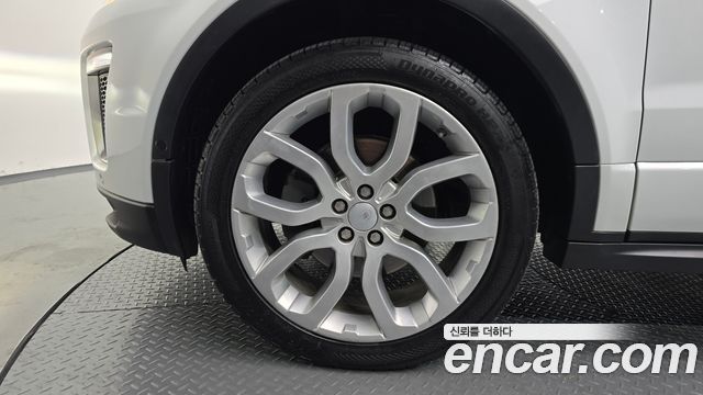 Land Rover Range Rover Evoque 2.0 TD4 HSE Dynamic 2018 — фото 5