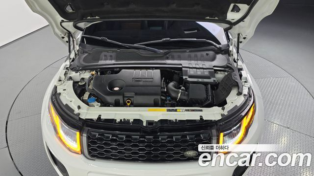 Land Rover Range Rover Evoque 2.0 TD4 HSE Dynamic 2018 — фото 6