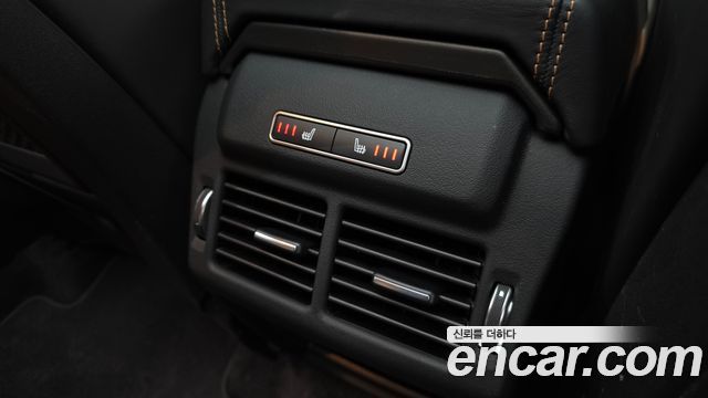 Land Rover Range Rover Evoque 2.0 TD4 HSE Dynamic 2018 — фото 17