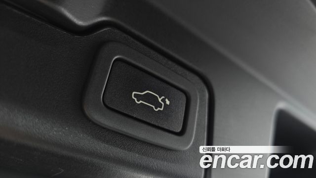 Land Rover Range Rover Evoque 2.0 TD4 HSE Dynamic 2018 — фото 20