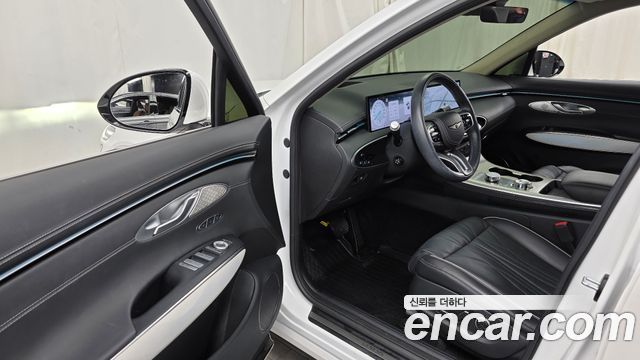 Genesis GV70 2.5T Gasoline 2WD 2025 — фото 10