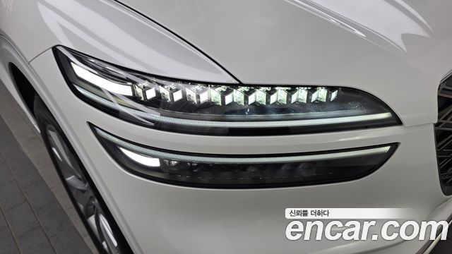Genesis GV70 2.5T Gasoline 2WD 2025 — фото 22