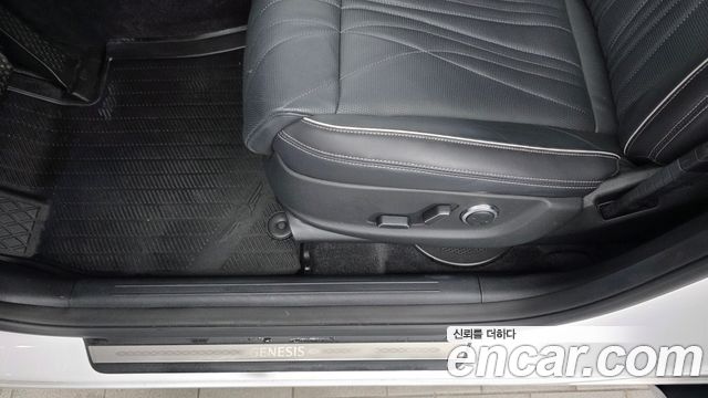 Genesis GV70 2.5T Gasoline 2WD 2025 — фото 31