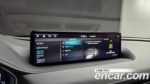 Genesis G80 (RG3) Gasoline 3.5 Turbo AWD 2022 — фото 15