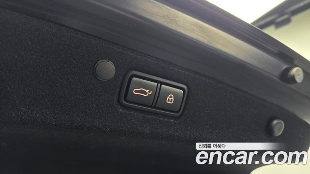 Hyundai Grandeur (IG) 3.0 LPi Rent Car Exclusive 2023 — фото 27