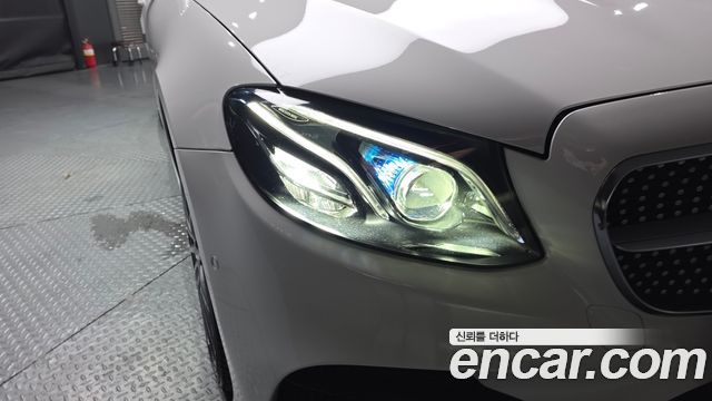 Mercedes-Benz E-Class (W213) E450 4MATIC Coupe 2019 — фото 22