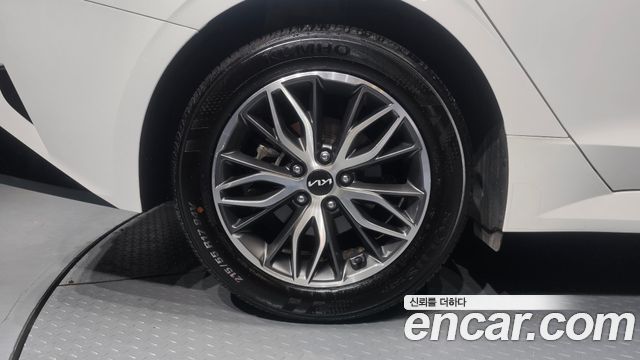 Kia K5 (III) 2.0 Prestige 2022 — фото 5