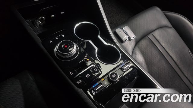 Kia K5 (III) 2.0 Prestige 2022 — фото 9