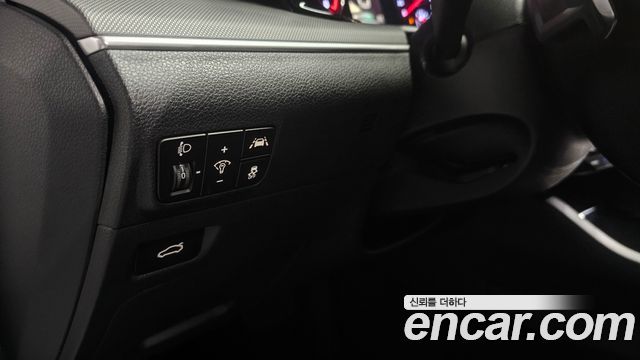 Kia K5 (III) 2.0 Prestige 2022 — фото 17