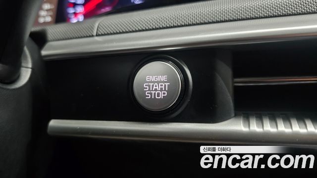 Kia K5 (III) 2.0 Prestige 2022 — фото 28