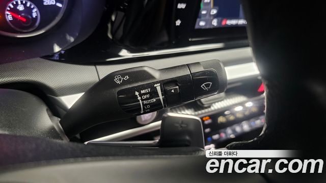 Kia K5 (III) 2.0 Prestige 2022 — фото 30