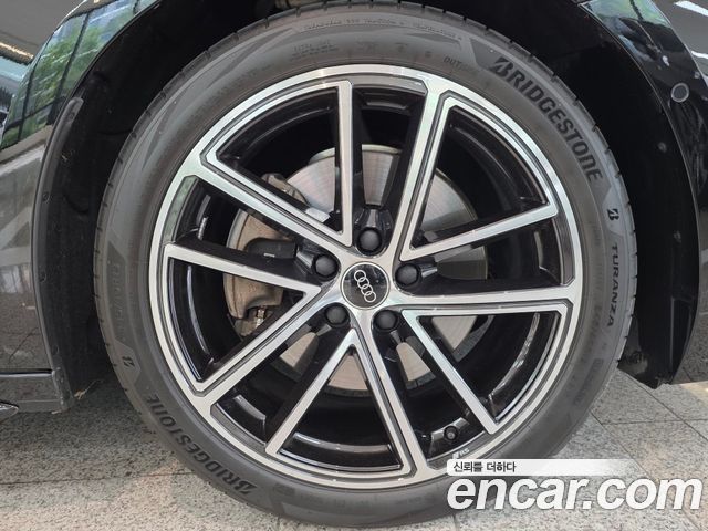 Audi A5 (B10) 45 TFSI Quattro S Line 2025 — фото 5