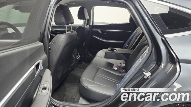 Hyundai Sonata The Edge (DN8) 2.0 Exclusive 2024 — фото 22