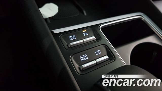 Hyundai Sonata The Edge (DN8) 2.0 Exclusive 2024 — фото 33