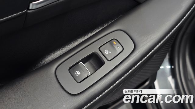Hyundai Sonata The Edge (DN8) 2.0 Exclusive 2024 — фото 36