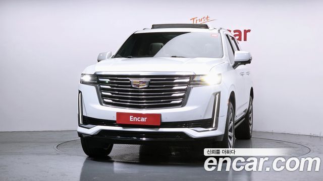 Cadillac Escalade (V) 6.2 Premium Luxury Platinum 2021 — фото 3
