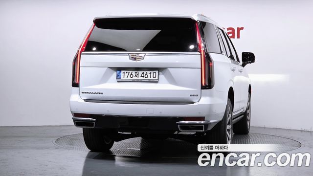 Cadillac Escalade (V) 6.2 Premium Luxury Platinum 2021 — фото 4
