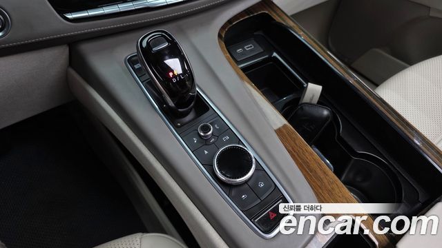 Cadillac Escalade (V) 6.2 Premium Luxury Platinum 2021 — фото 9