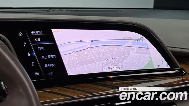 Cadillac Escalade (V) 6.2 Premium Luxury Platinum 2021 — фото 17