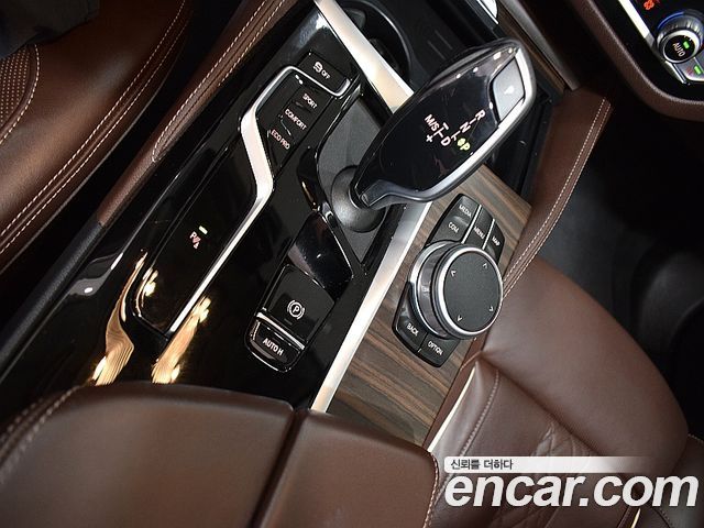 BMW 5 Series (G30) 530i Luxury 2022 — фото 17