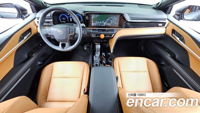 Toyota Camry (XV80) 2.5 XLE Premium Hybrid 2025 — фото 7