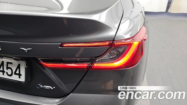 Toyota Camry (XV80) 2.5 XLE Premium Hybrid 2025 — фото 23