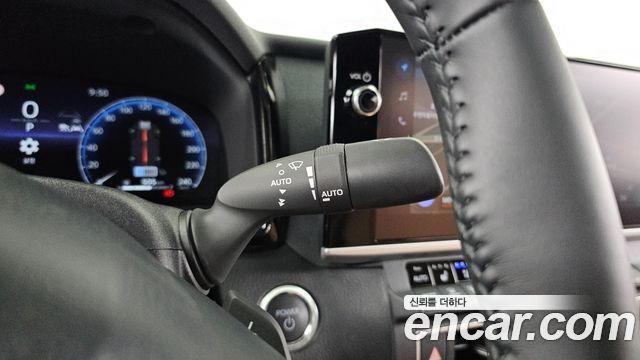 Toyota Camry (XV80) 2.5 XLE Premium Hybrid 2025 — фото 29