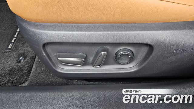 Toyota Camry (XV80) 2.5 XLE Premium Hybrid 2025 — фото 31