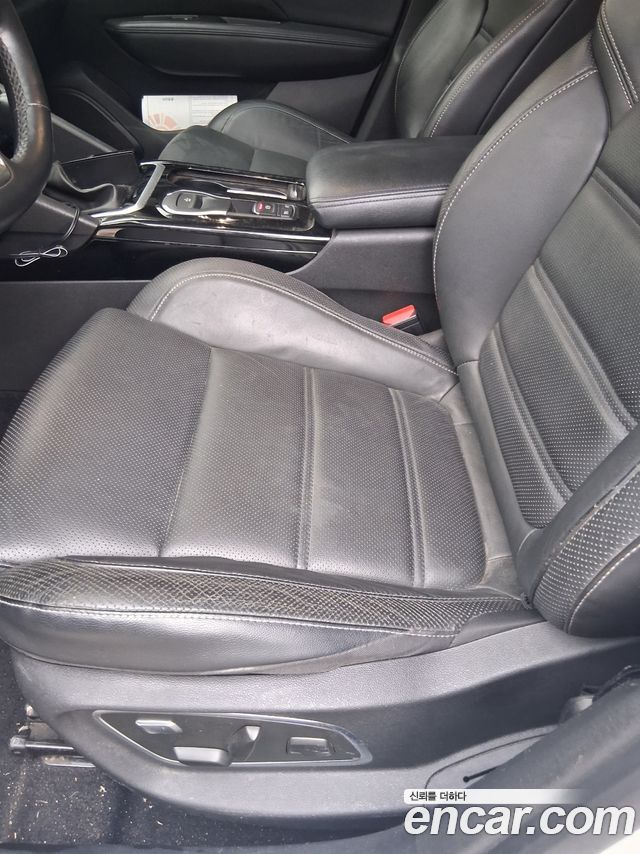 Renault Korea SM6 2.0 LPe LE 2016 — фото 10