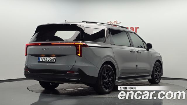 Kia Carnival (IV) HEV 7seater Gravity 2025 — фото 2