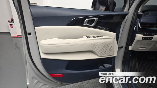 Kia Carnival (IV) HEV 7seater Gravity 2025 — фото 24