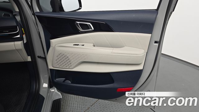 Kia Carnival (IV) HEV 7seater Gravity 2025 — фото 25