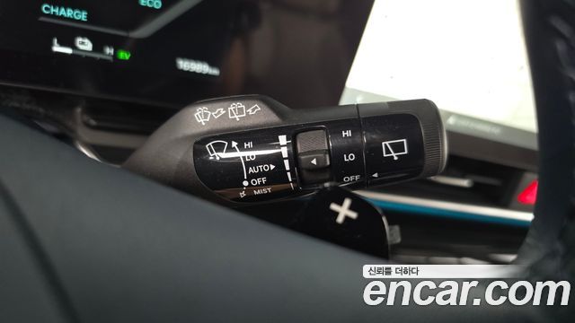 Kia Carnival (IV) HEV 7seater Gravity 2025 — фото 27