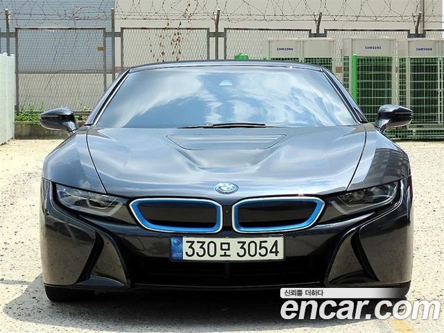 BMW i8 Roadster 2019 — фото 2
