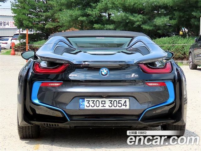 BMW i8 Roadster 2019 — фото 4