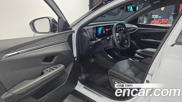 Renault Korea Scenic Iconic 2026 — фото 10