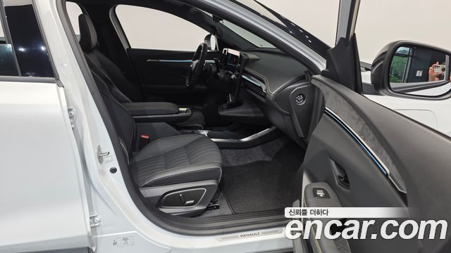Renault Korea Scenic Iconic 2026 — фото 11