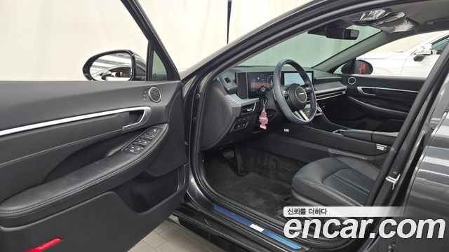 Hyundai Sonata The Edge (DN8) 2.0 Exclusive 2024 — фото 10
