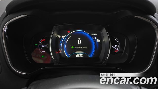 Renault Korea QM6 2.0 GDe LE Signature 2WD 2023 — фото 8