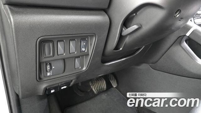 Renault Korea QM6 2.0 GDe LE Signature 2WD 2023 — фото 19