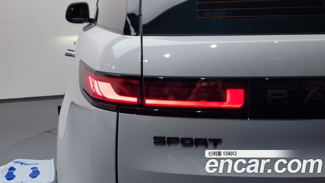 Land Rover Range Rover Sport (III) P360 HSE Dynamic 2025 — фото 23