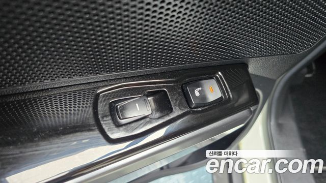 KG Mobility (SsangYong) Tivoli 1.6 2WD V3 2024 — фото 17
