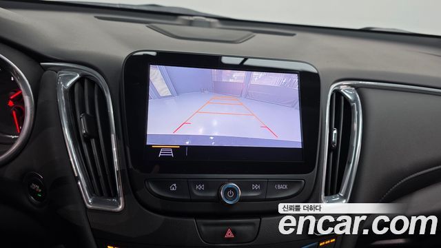 Chevrolet Malibu 1.3 Turbo Premier 2019 — фото 15