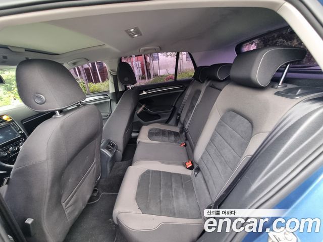 Volkswagen Golf (VII) 2.0 TDI 2015 — фото 17