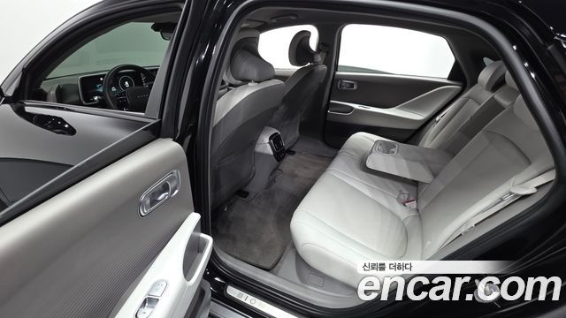 Hyundai Ioniq 6 Long Range Prestige 2023 — фото 11
