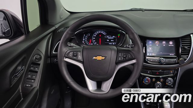 Chevrolet Trax 1.4 Red Line Premier 2020 — фото 13