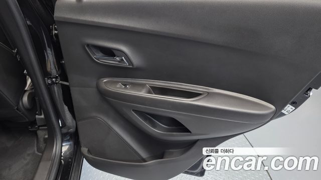 Chevrolet Trax 1.4 Red Line Premier 2020 — фото 25